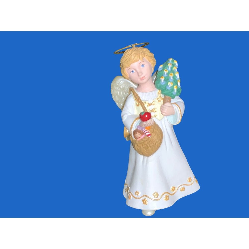 Hallmark 1996 Christkindl  Christmas Visitors Angel Ornament #2 in Series - Picture 2 of 13